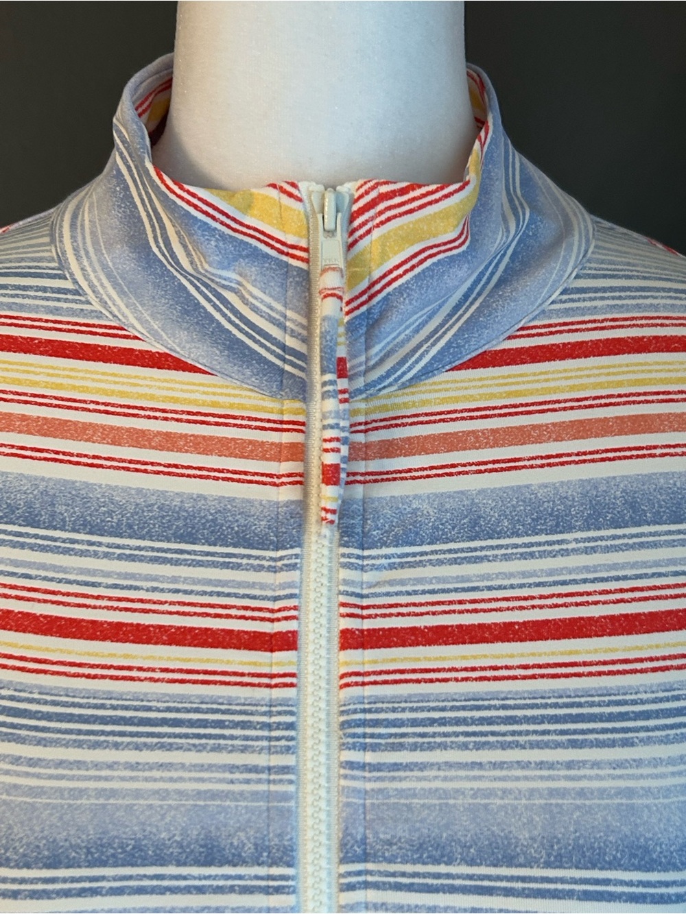 Carve Designs Keep Your Cool Sun Shirt Multi Stripe Zip Swim Coverup Size Large - Picture 5 of 13